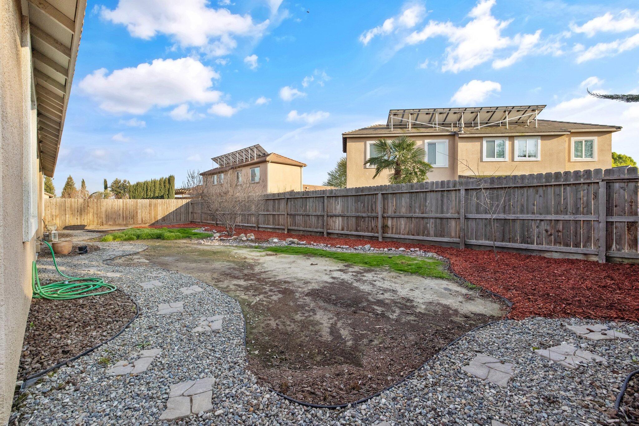 Visalia, California 93291, United States, 4 Bedrooms Bedrooms, ,3 BathroomsBathrooms,Residential,Active,890