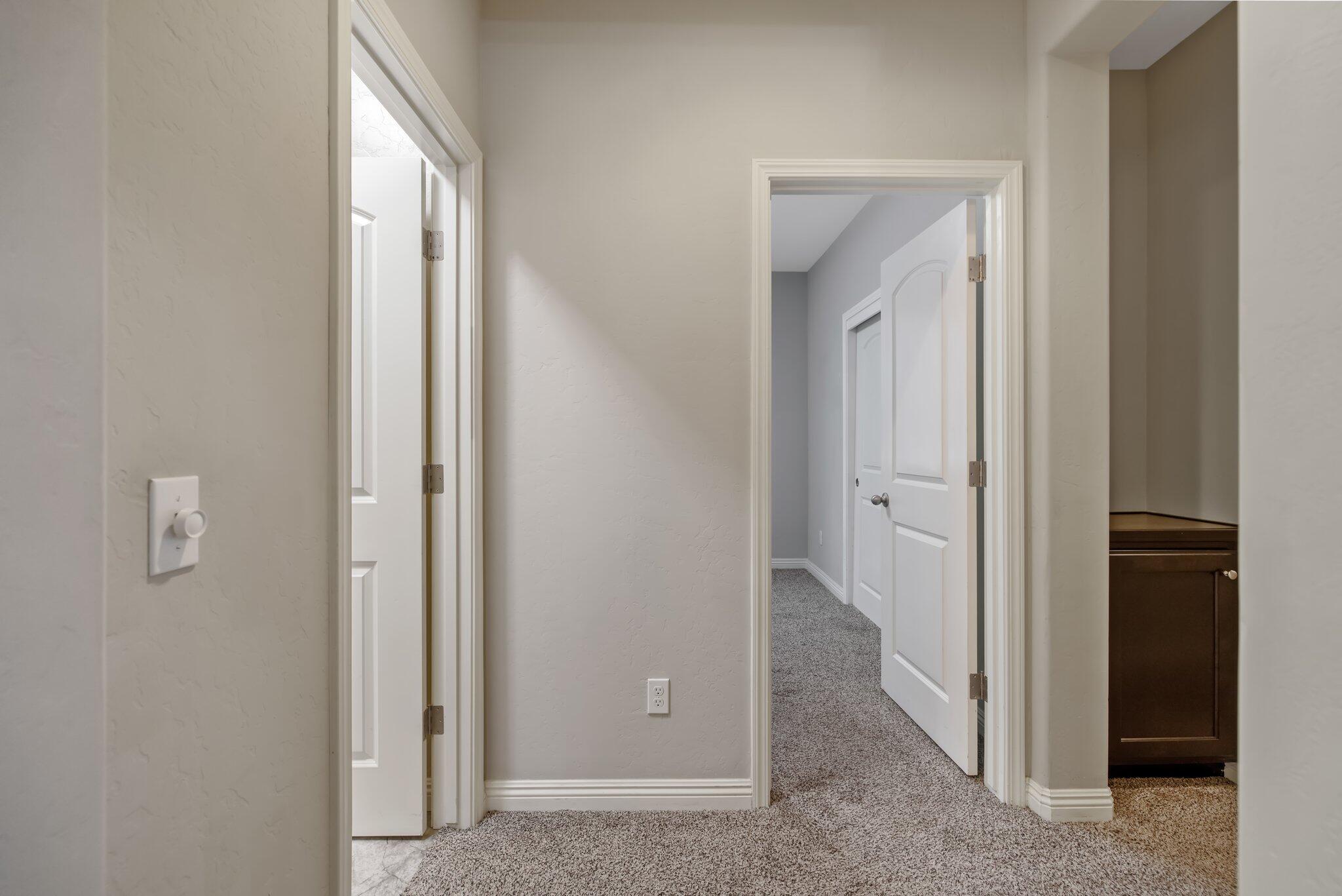 Visalia, California 93291, United States, 4 Bedrooms Bedrooms, ,3 BathroomsBathrooms,Residential,Active,890