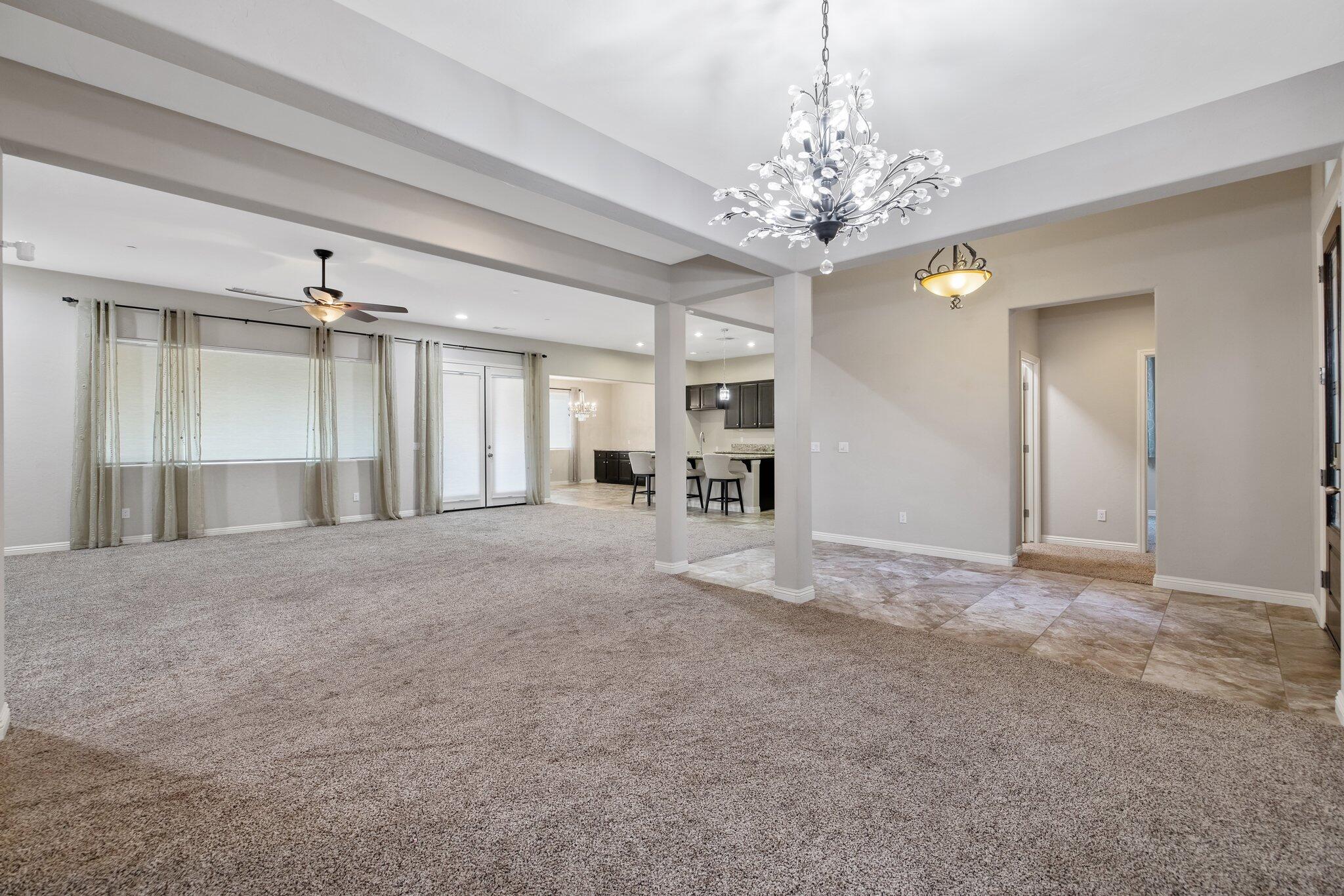 Visalia, California 93291, United States, 4 Bedrooms Bedrooms, ,3 BathroomsBathrooms,Residential,Active,890