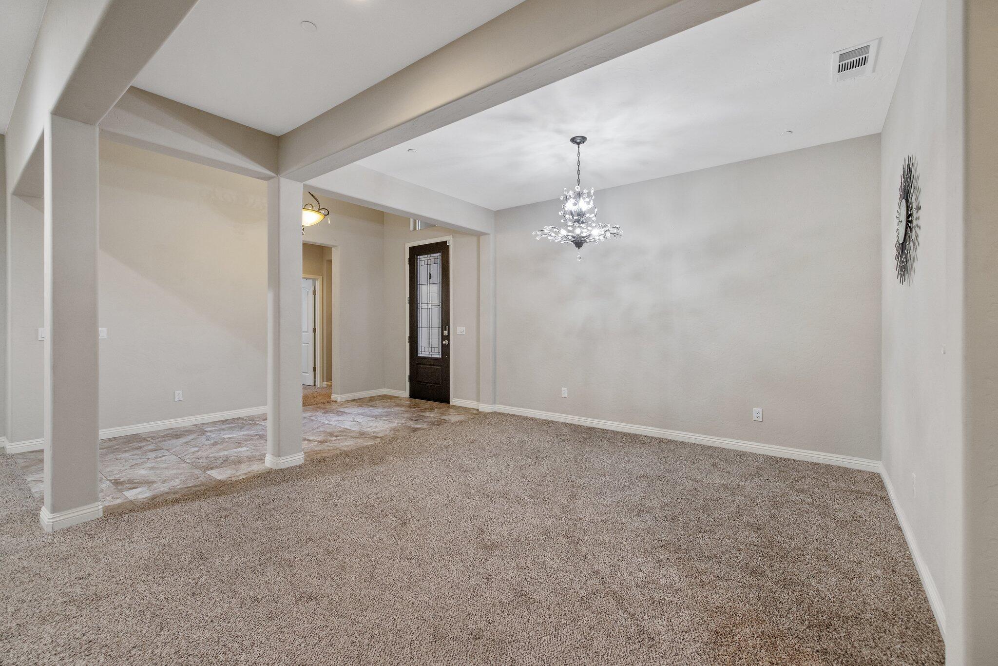 Visalia, California 93291, United States, 4 Bedrooms Bedrooms, ,3 BathroomsBathrooms,Residential,Active,890