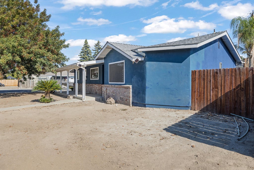 Photo of 2242 E Howard Avenue, Visalia, CA 93292 (MLS # 242698)