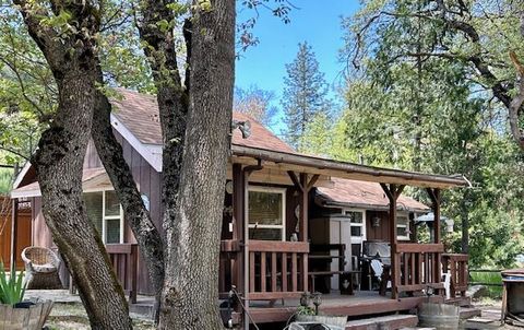 340 Cedar Brook Trail, California Hot Springs, CA 93207 - MLS#: 229117