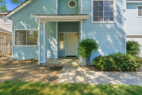 Photo of 2419 N Clark Street, Visalia, CA 93292 (MLS # 241070)