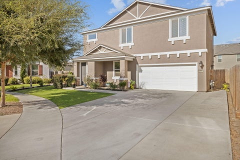 Photo of 2253 S Manzanita Court, Visalia, CA 93292 (MLS # 243940)