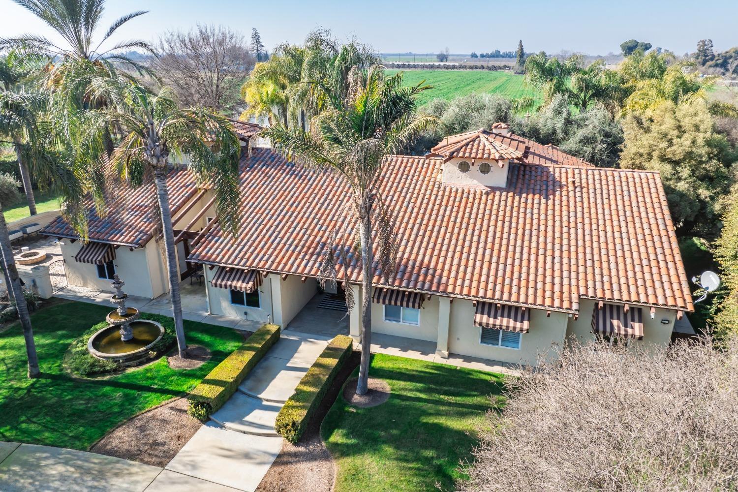 Hanford, California 93230, United States, 5 Bedrooms Bedrooms, ,5 BathroomsBathrooms,Residential,Active,144196