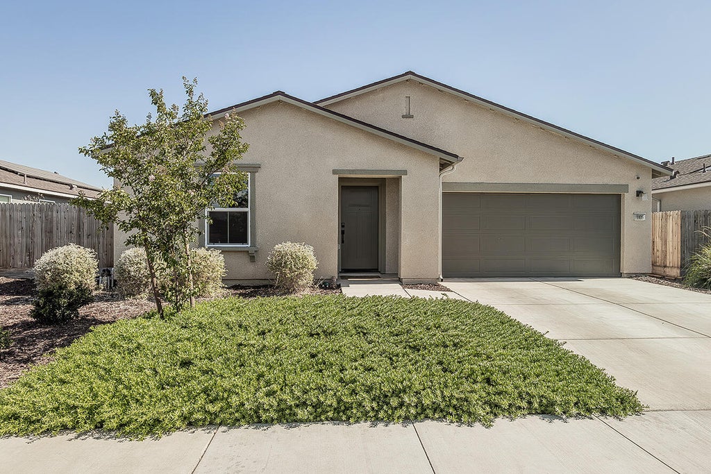 Photo of 1105 E Packwood Avenue, Visalia, CA 93292 (MLS # 242375)