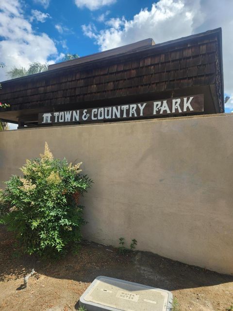 Photo of 1146 N Gem Street, Tulare, CA 93274 (MLS # 241260)