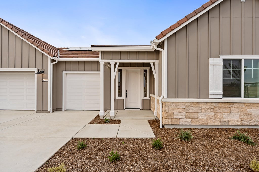 Photo of 6522 W Galileo Drive Lot1032 #Lot1032, Visalia, CA 93277 (MLS # 240059)