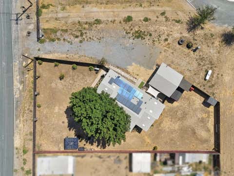 Photo of 29525 Road 217, Exeter, CA 93221 (MLS # 243581)