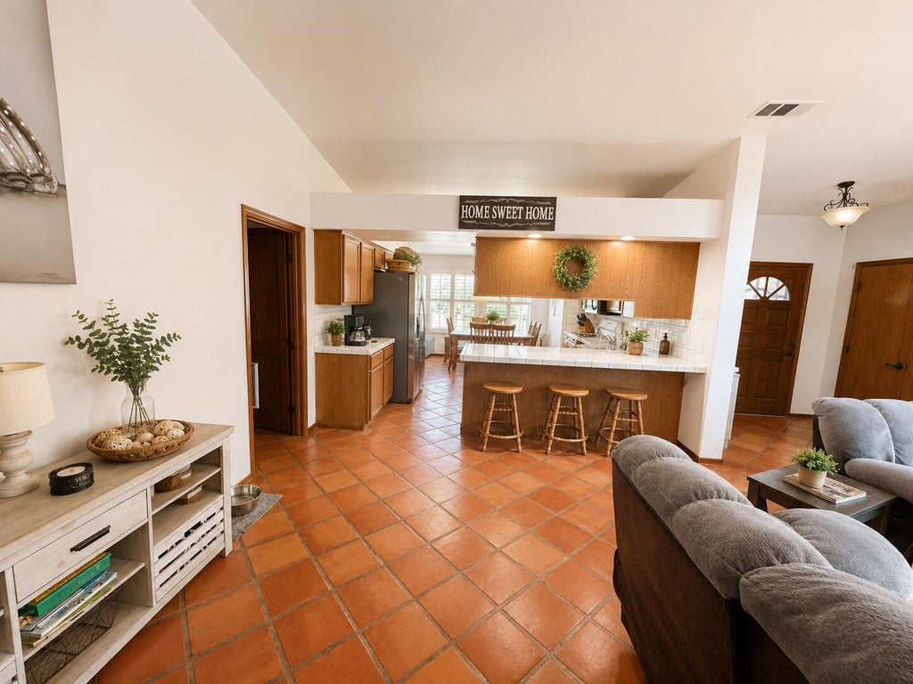 Photo of 1908 E College Avenue, Visalia, CA 93292 (MLS # 243147)