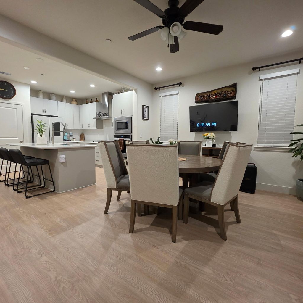 Photo of 3435 W Good Avenue, Visalia, CA 93277 (MLS # 240632)