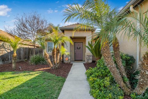 1361 W Chianti Way, Hanford, CA 93230 - MLS#: 233879