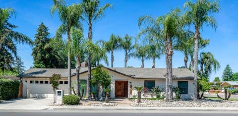 Photo of 3137 S West Street, Visalia, CA 93277 (MLS # 241468)