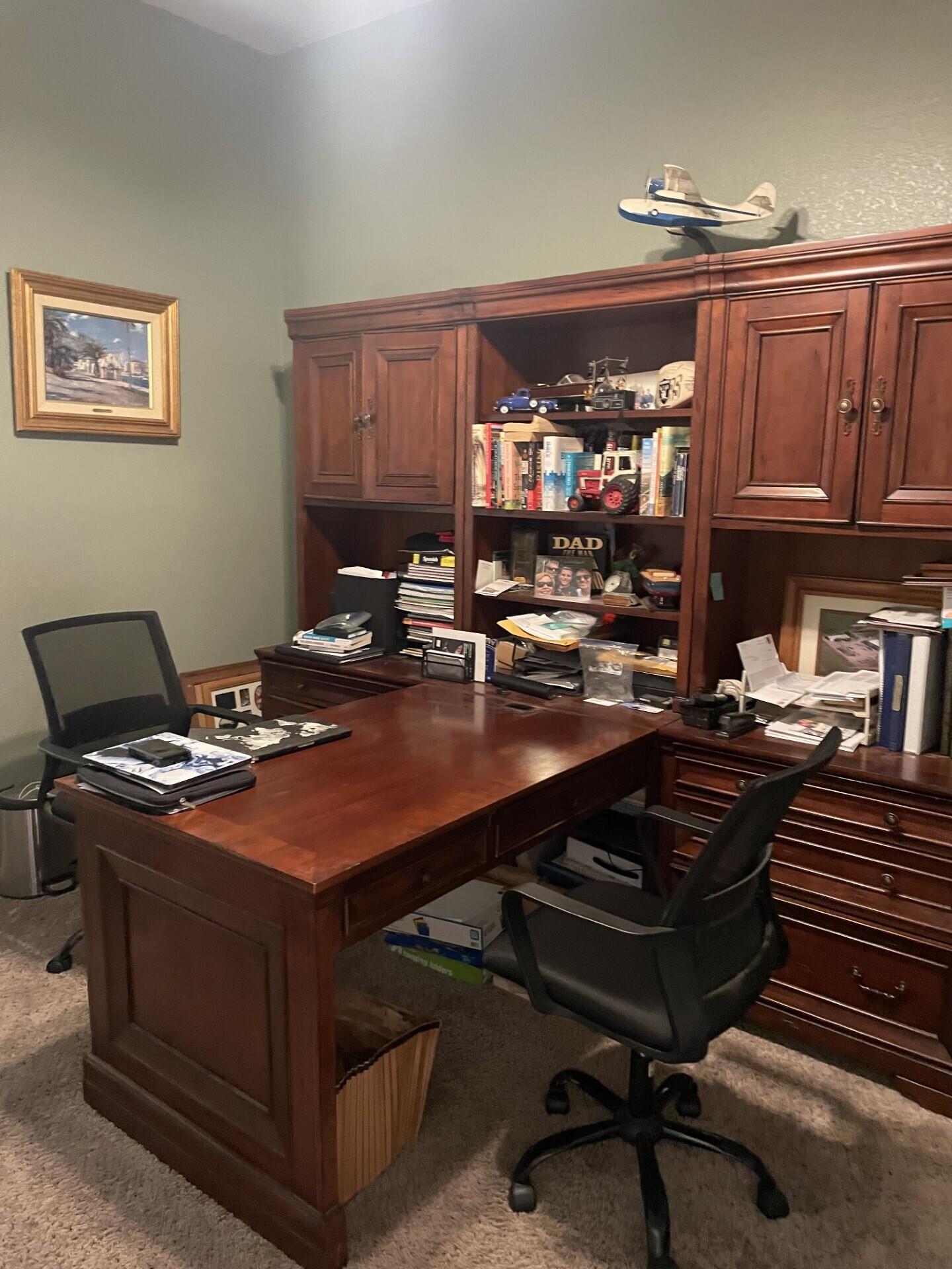 Reedley, California 93654, United States, 4 Bedrooms Bedrooms, ,3 BathroomsBathrooms,Residential,Pending,10380