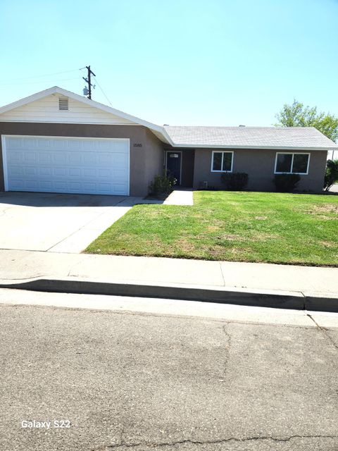 1585 Bluejay Circle, Hanford, CA 93230 - MLS#: 234580