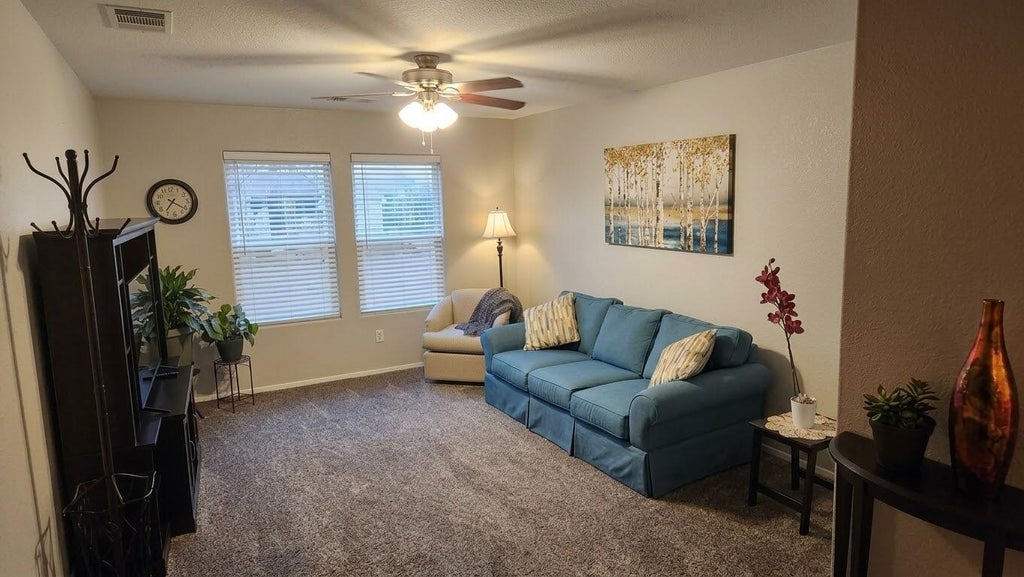 Photo of 4234 W Elkhorn Avenue, Visalia, CA 93277 (MLS # 243509)