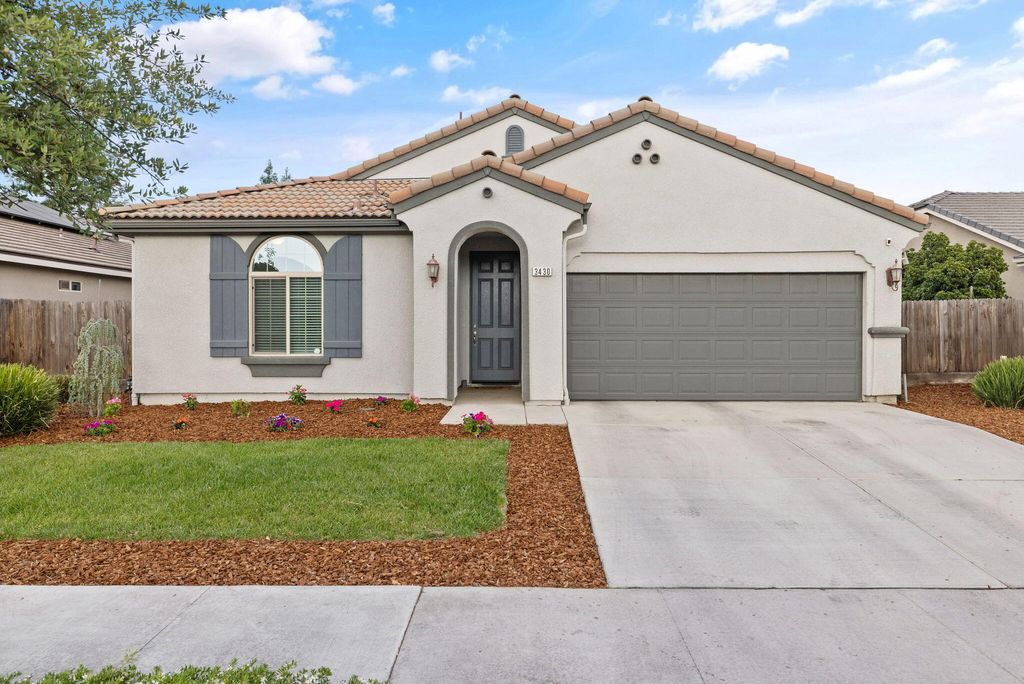 Photo of 3430 S Kennedy Street, Visalia, CA 93292 (MLS # 241563)