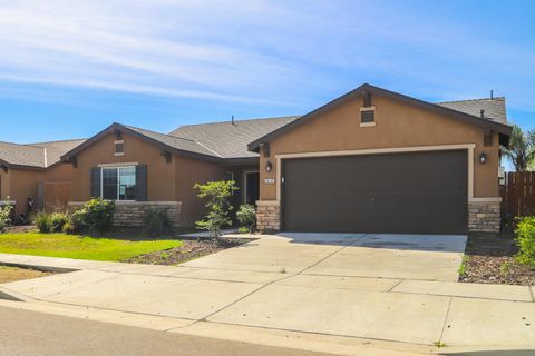 Photo of 2035 W Chianti Way, Hanford, CA 93230 (MLS # 240813)