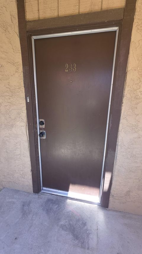 Photo of 1550 W Ashlan Avenue 233 #233, Fresno, CA 93705 (MLS # 242623)