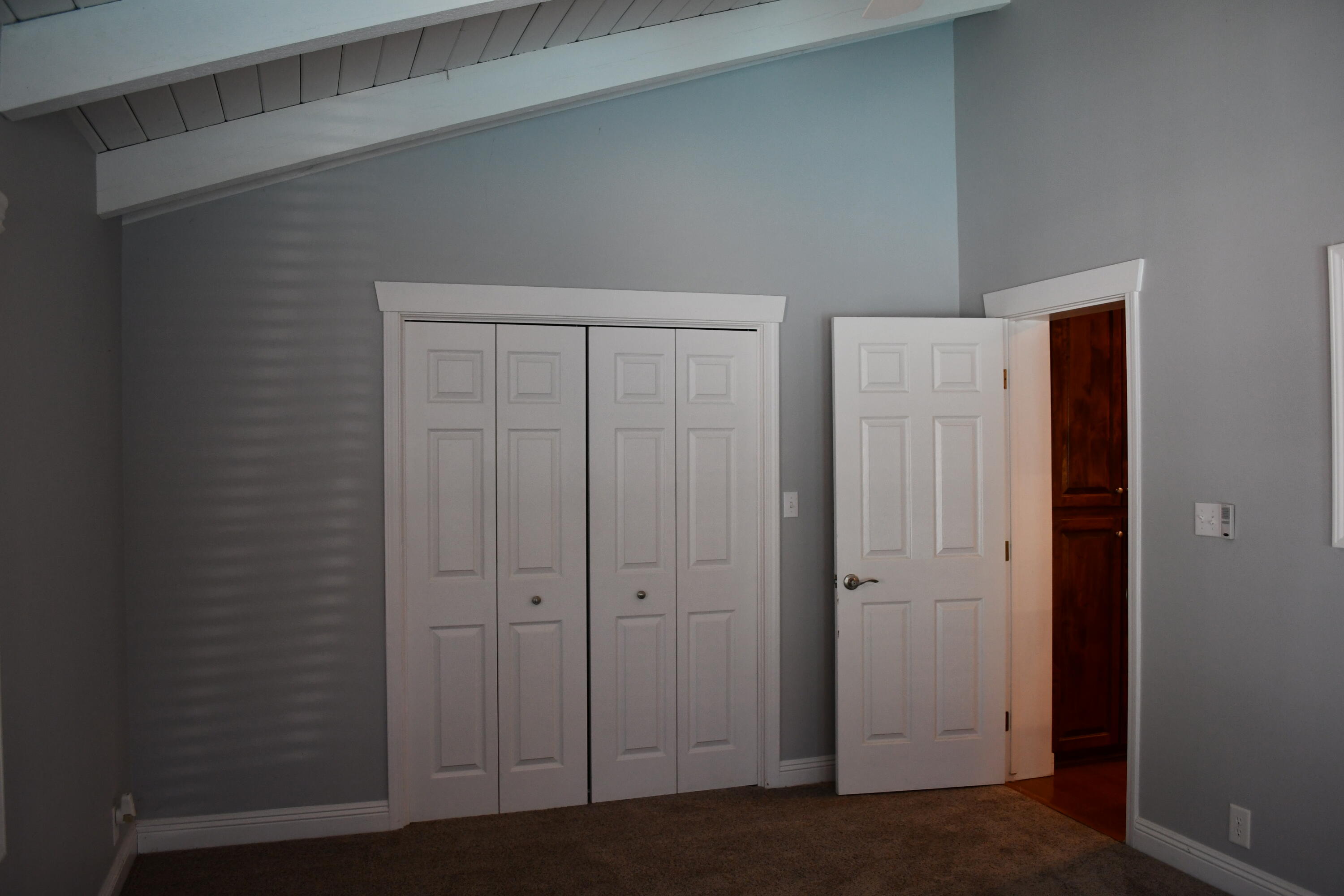 Visalia, California 93291, United States, 4 Bedrooms Bedrooms, ,2 BathroomsBathrooms,Residential,Pending,46524