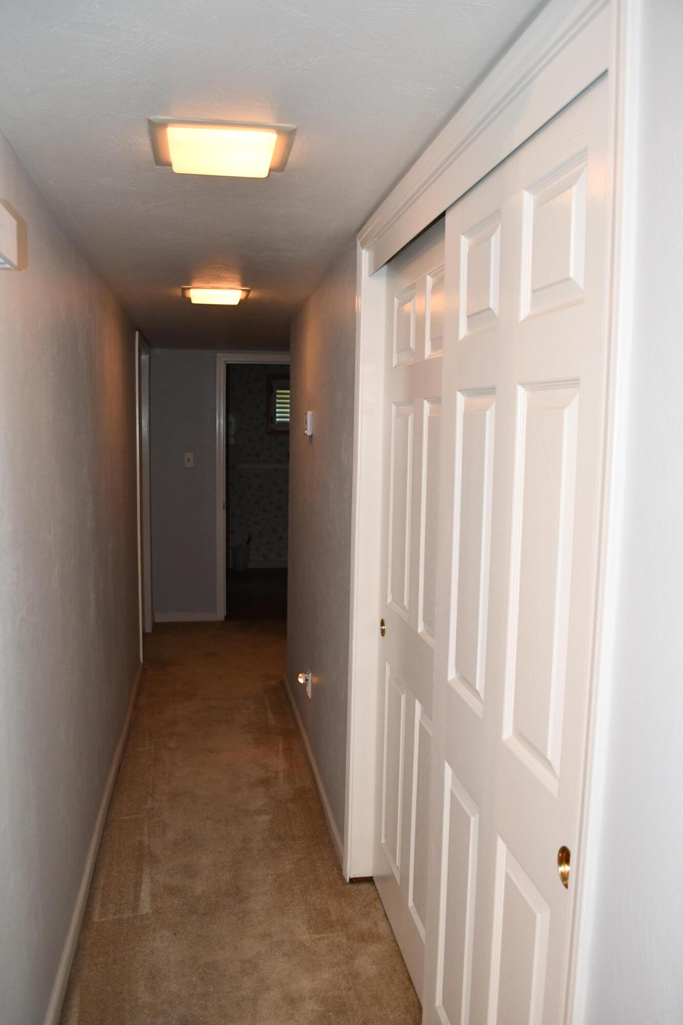 Visalia, California 93291, United States, 4 Bedrooms Bedrooms, ,2 BathroomsBathrooms,Residential,Pending,46524