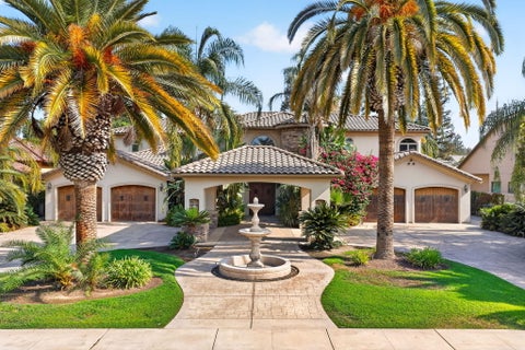 Photo of 5034 W Firenze Avenue W, Visalia, CA 93291 (MLS # 243416)
