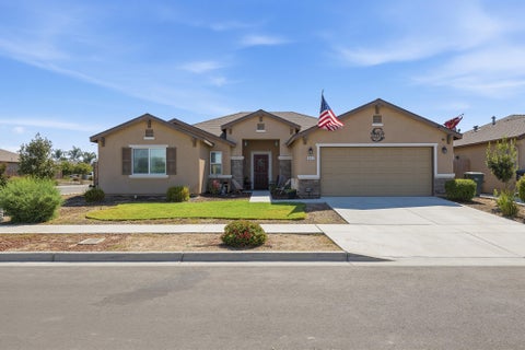 Photo of 2291 Elizabeth Drive, Hanford, CA 93230 (MLS # 243517)