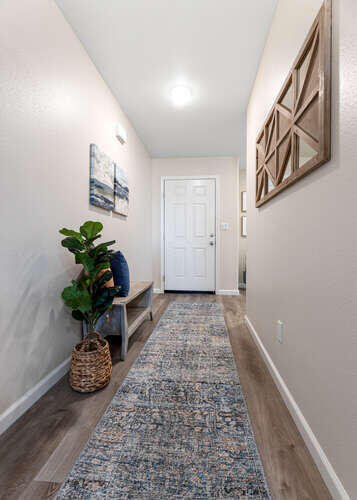 Photo of 7091 Oriole Avenue, Visalia, CA 93291 (MLS # 243786)