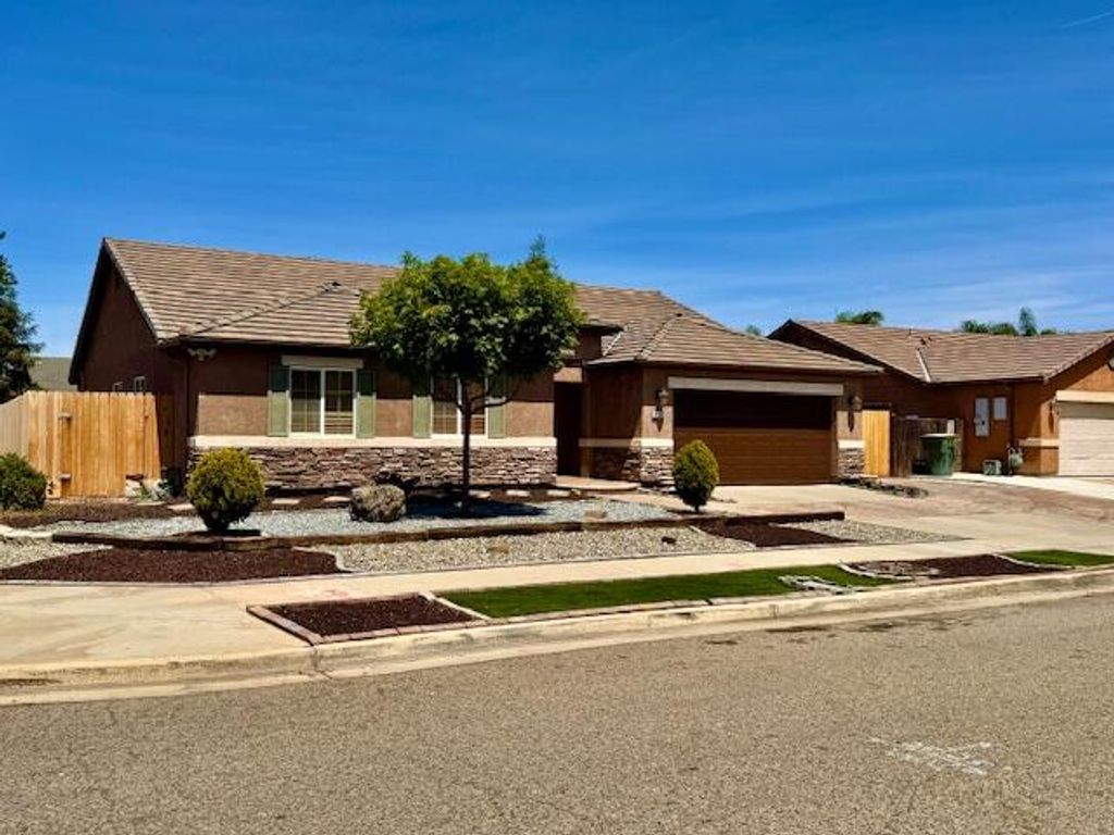 Photo of 4130 E Stapp Avenue, Visalia, CA 93292 (MLS # 241180)
