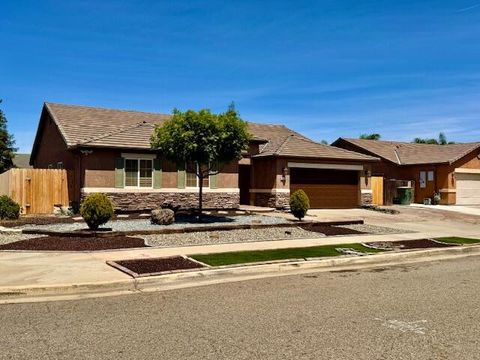 Photo of 4130 E Stapp Avenue, Visalia, CA 93292 (MLS # 241180)