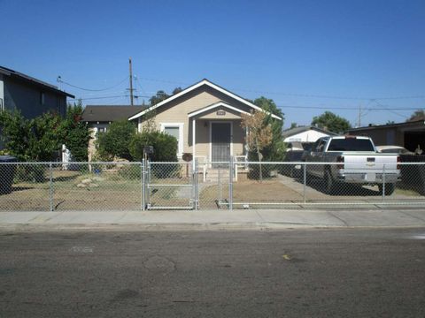 Photo of 1540 N Encina Street, Visalia, CA 93291 (MLS # 236626)