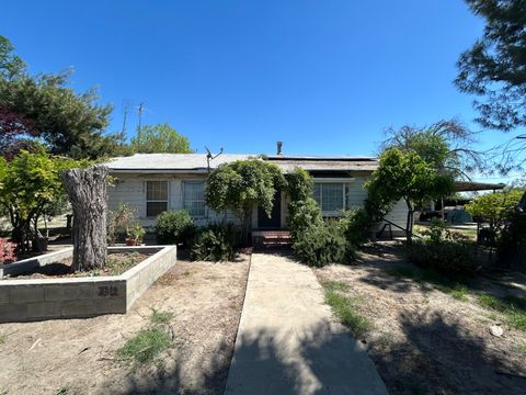 Photo of 3312 Road 84, Earlimart, CA 93219 (MLS # 240893)