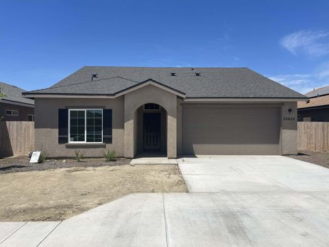 Photo of 30625 Delancy Road, Visalia, CA 93291 (MLS # 242663)