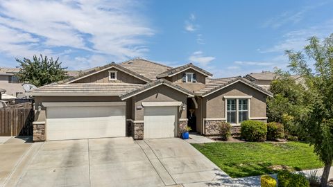 Photo of 2898 Ship Rock Court, Tulare, CA 93274 (MLS # 239826)