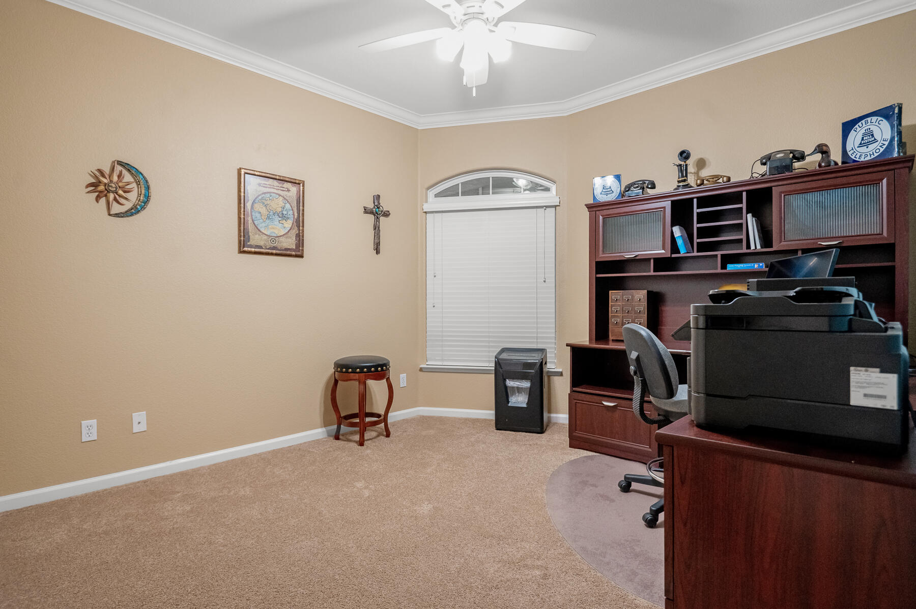 Visalia, California 93291, United States, 4 Bedrooms Bedrooms, ,2 BathroomsBathrooms,Residential,Pending,7677