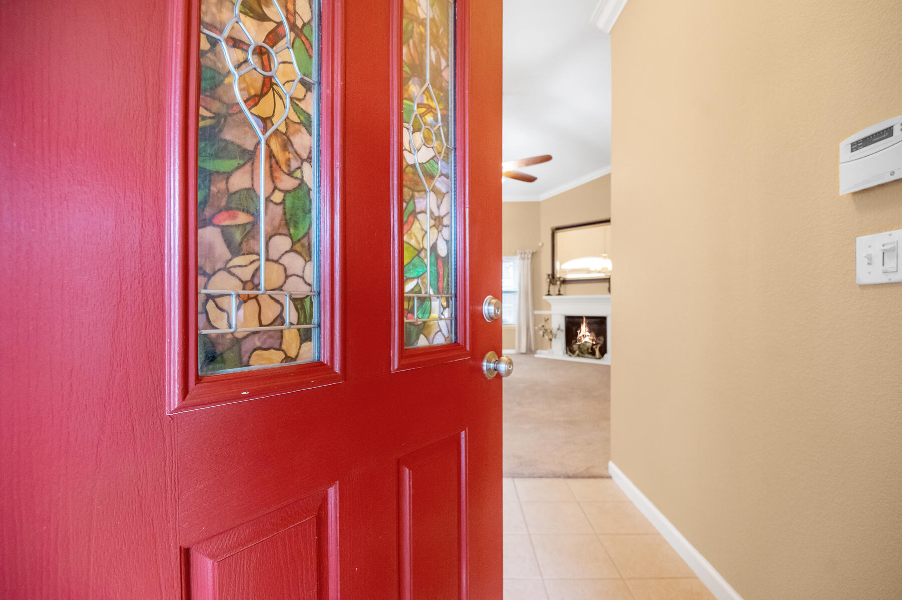 Visalia, California 93291, United States, 4 Bedrooms Bedrooms, ,2 BathroomsBathrooms,Residential,Pending,7677