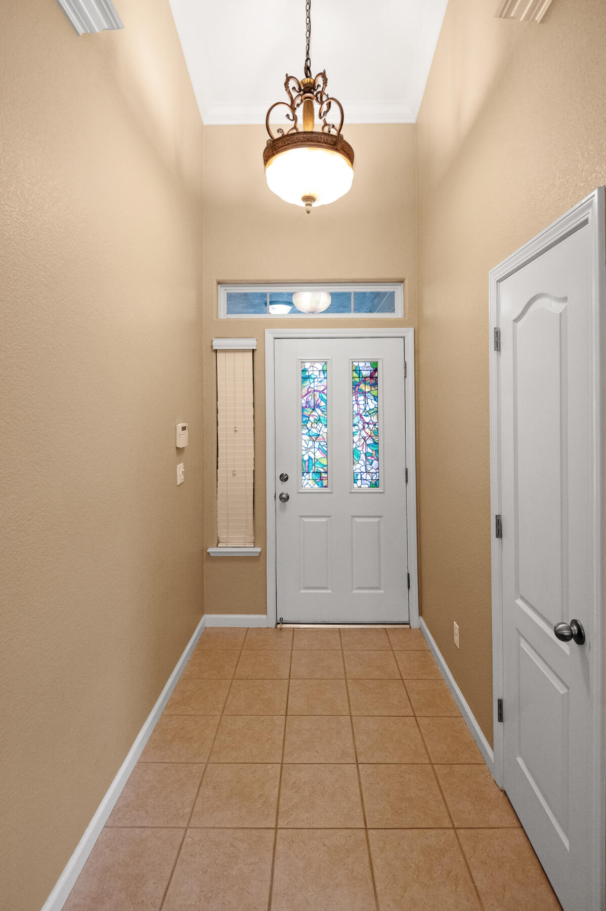 Visalia, California 93291, United States, 4 Bedrooms Bedrooms, ,2 BathroomsBathrooms,Residential,Pending,7677