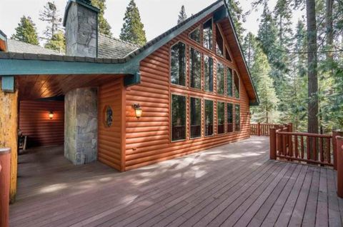 Photo of 41812 Gray Rock Road, Shaver Lake, CA 93664 (MLS # 242563)