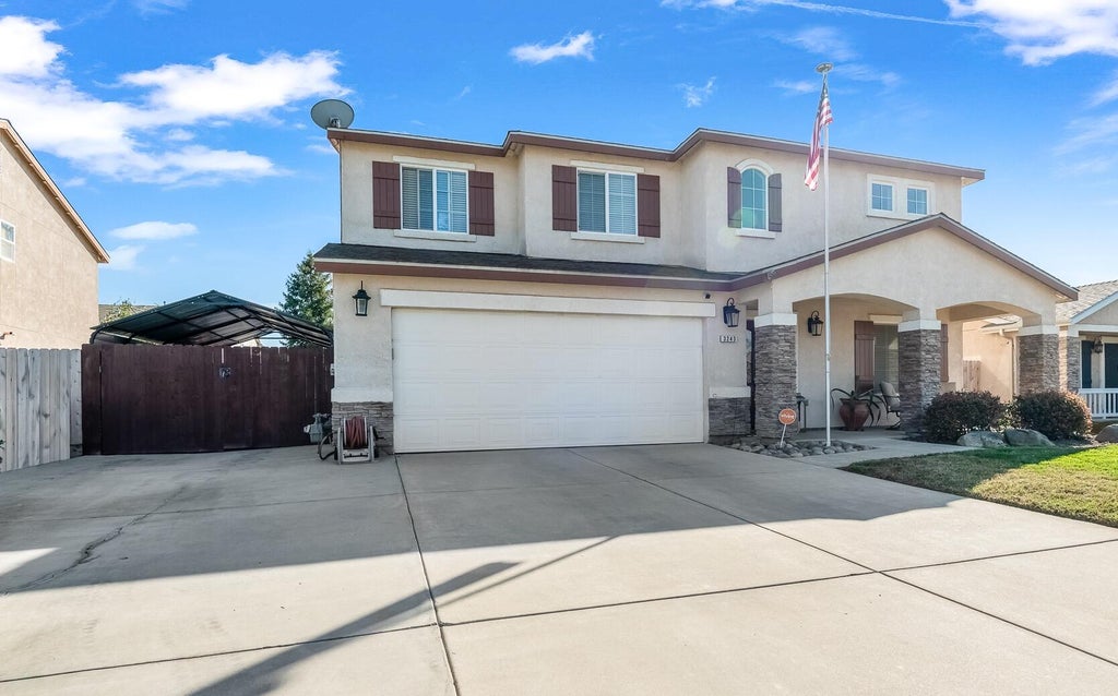 Photo of 3243 W Sedona Avenue, Visalia, CA 93291 (MLS # 240271)