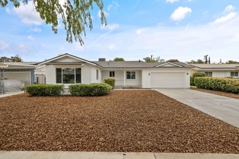 Photo of 1625 S Sierra Vista Avenue, Fresno, CA 93702 (MLS # 243766)