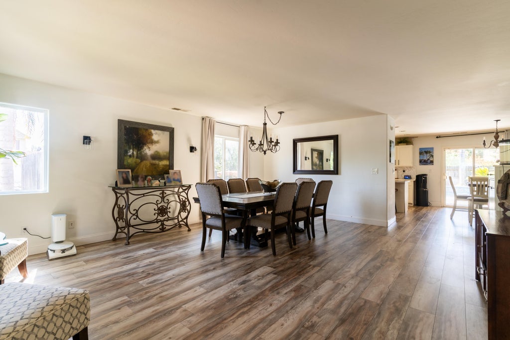 Photo of 3331 Maple Street, Visalia, CA 93292 (MLS # 244261)
