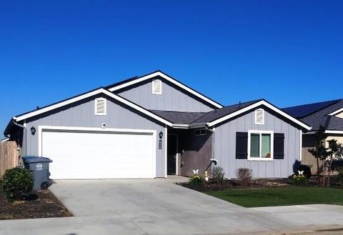 Photo of 31061 Road 72, Visalia, CA 93291 (MLS # 241110)