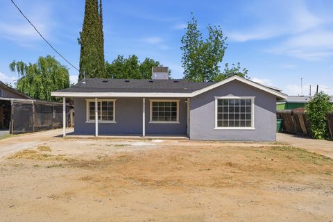 Photo of 19493 Rd 234, Strathmore, CA 93267 (MLS # 241135)