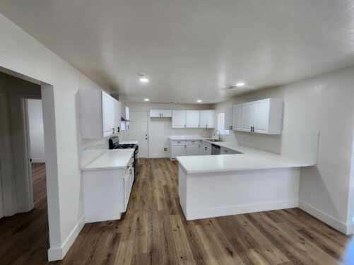 Photo of 824 N Divisadero Street N, Visalia, CA 93291 (MLS # 243212)