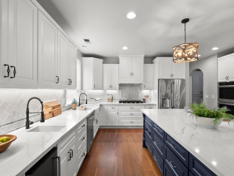 Photo of 2433 Trenton Avenue, Clovis, CA 93619 (MLS # 244767)