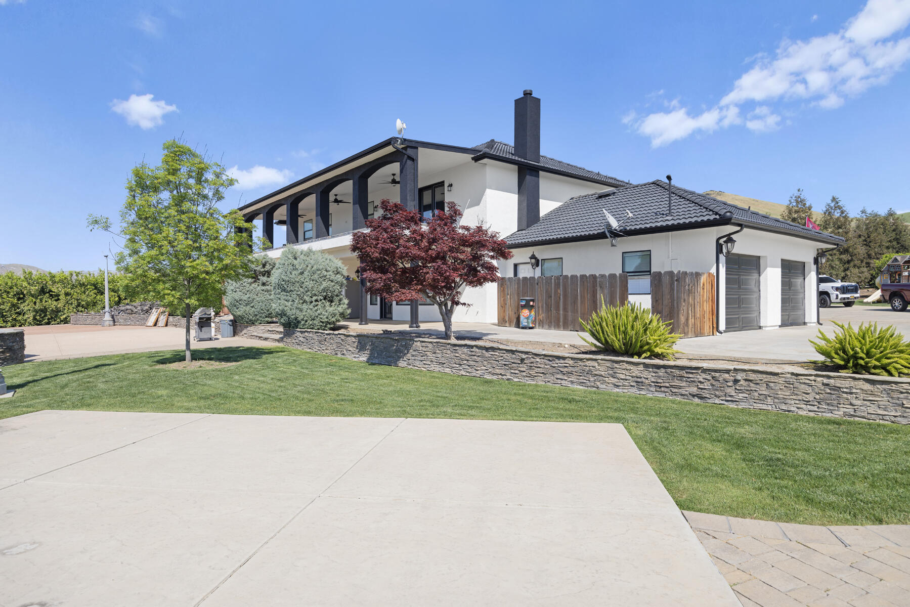 Strathmore, California, 93267, United States, 5 Bedrooms Bedrooms, ,4 BathroomsBathrooms,Residential,Active,1909877