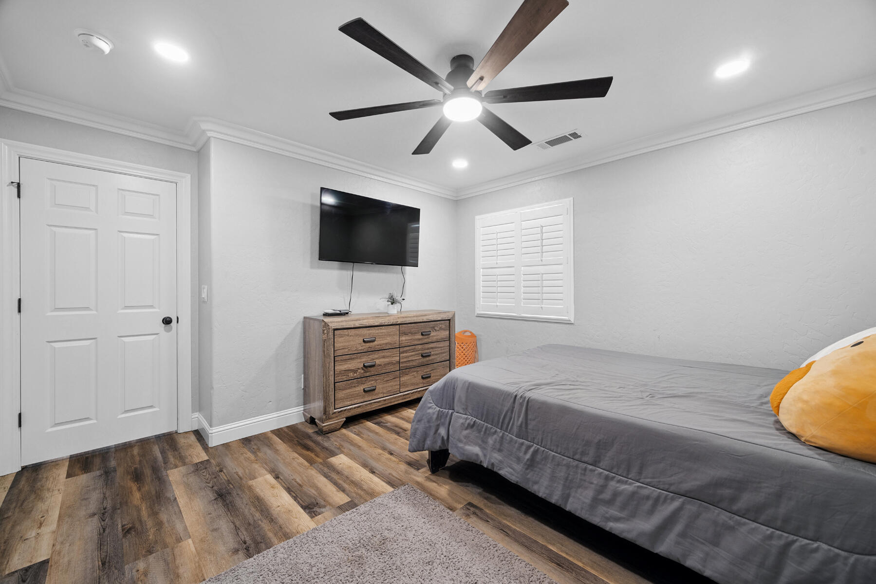 Strathmore, California, 93267, United States, 5 Bedrooms Bedrooms, ,4 BathroomsBathrooms,Residential,Active,1909877