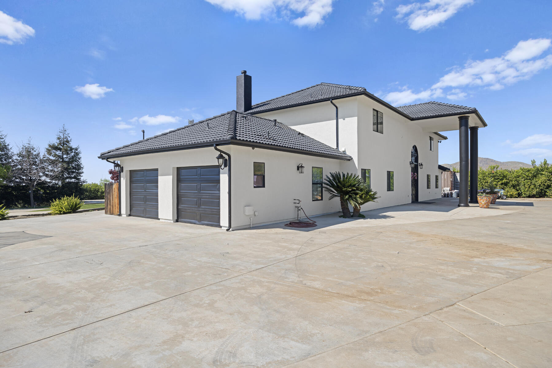 Strathmore, California, 93267, United States, 5 Bedrooms Bedrooms, ,4 BathroomsBathrooms,Residential,Active,1909877