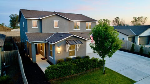 Photo of 2439 Sawgrass Avenue, Tulare, CA 93274 (MLS # 241873)