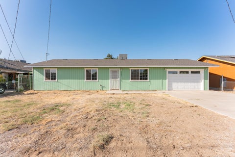 Photo of 22284 Avenue 154, Porterville, CA 93257 (MLS # 243919)